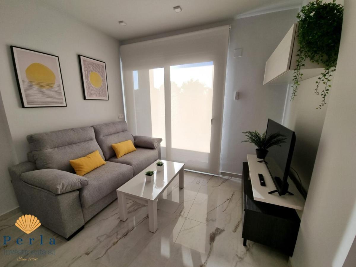 Perla Holidays - 3 Apartamentos De Alta Calidad Dehesa de Campoamor  Buitenkant foto